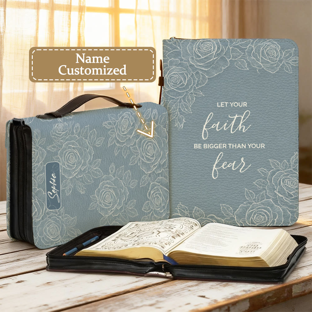 Christianartworkshop Lass deinen Glauben größer sein als deine Angst – Blumenbibel-Einband - 2XL - Name personalisiert - image 0