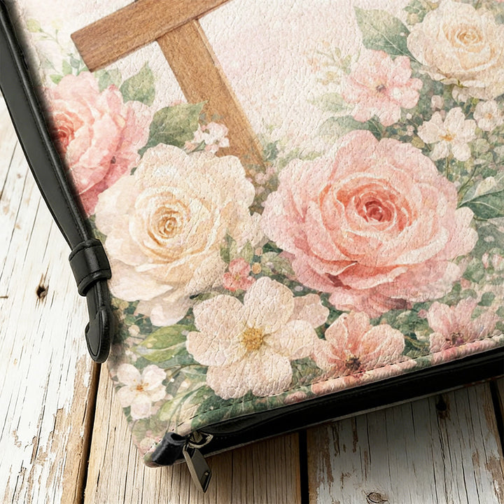 Christianartworkshop Bibelhülle mit Reißverschluss und weichem Blumenmuster und Kreuzmotiv „Betet aber zuerst“ - image 12