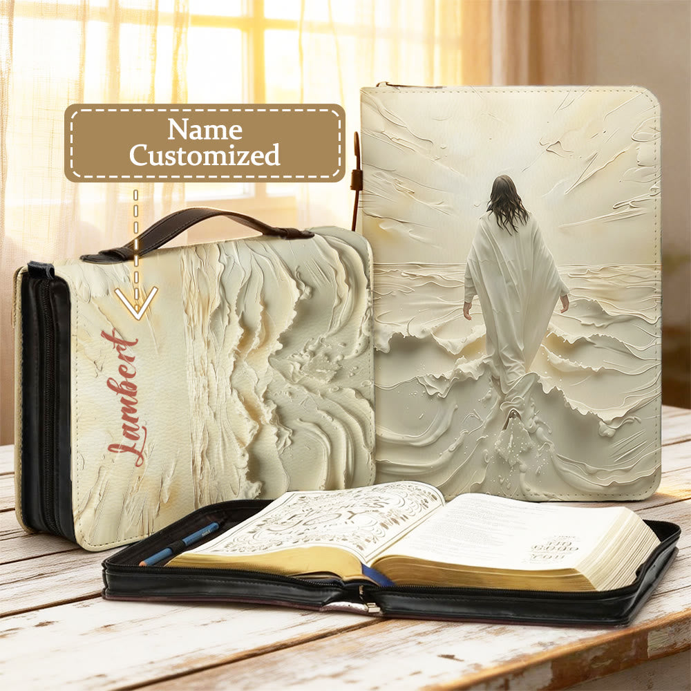 Christianartworkshop Bibelcover mit neutralem Motiv: Jesus wandelt auf dem Wasser - 2XL - Name personalisiert - image 0