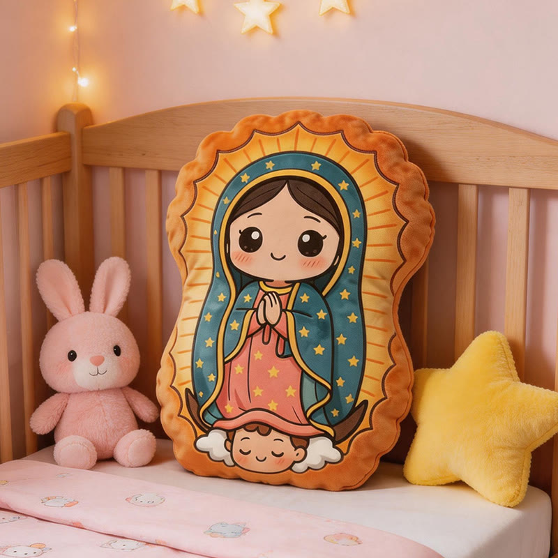Christianartworkshop Niedliches Plüschkissen in Form einer Cartoonfigur der Jungfrau von Guadalupe: Gemütliche, vom Glauben inspirierte Wohndekoration - image 3