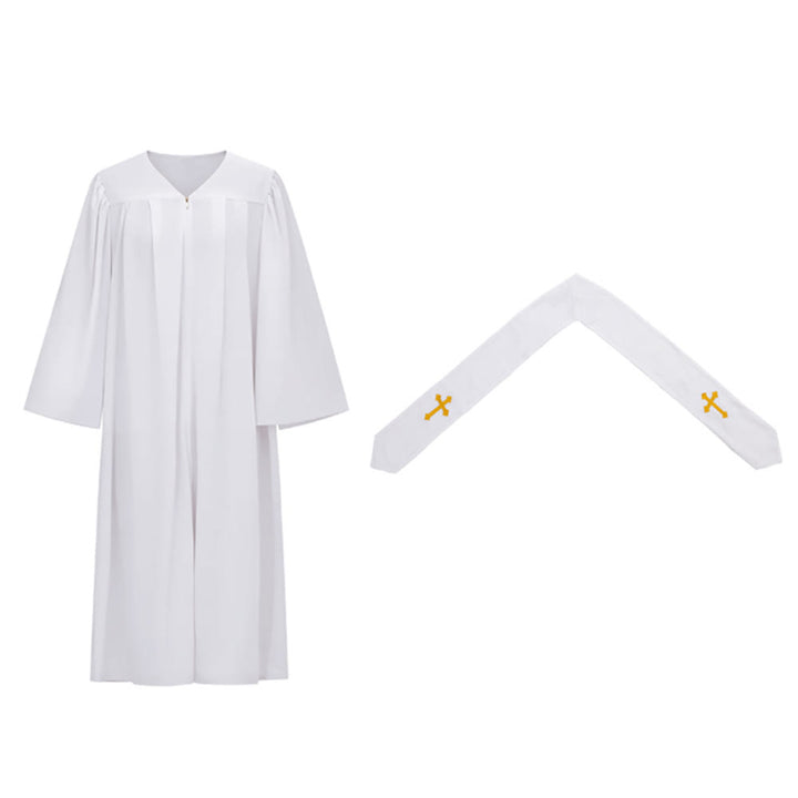 Elegante Priestergewänder in Schwarz und Weiß von Christianartworkshop : Detail mit goldenem Kreuz - image 5