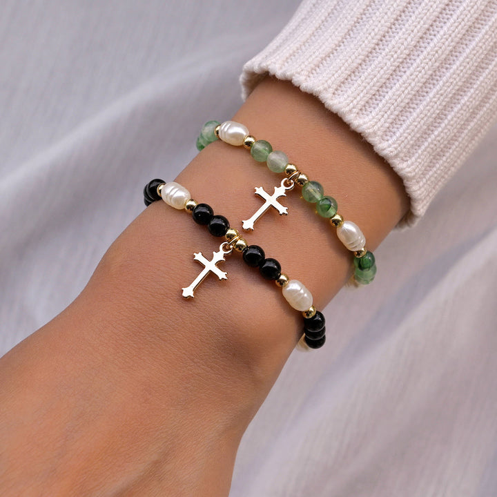 Christianartworkshop Stapelbares Perlenkreuz-Armband-Duo: Ein Symbol für unerschütterlichen Glauben und vielseitige Schönheit - Grün & Schwarz - image 0