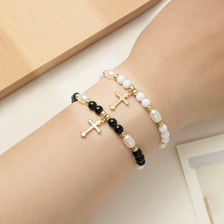 Christianartworkshop Stapelbares Perlenkreuz-Armband-Duo: Ein Symbol für unerschütterlichen Glauben und vielseitige Schönheit - Weiß & Schwarz - image 6