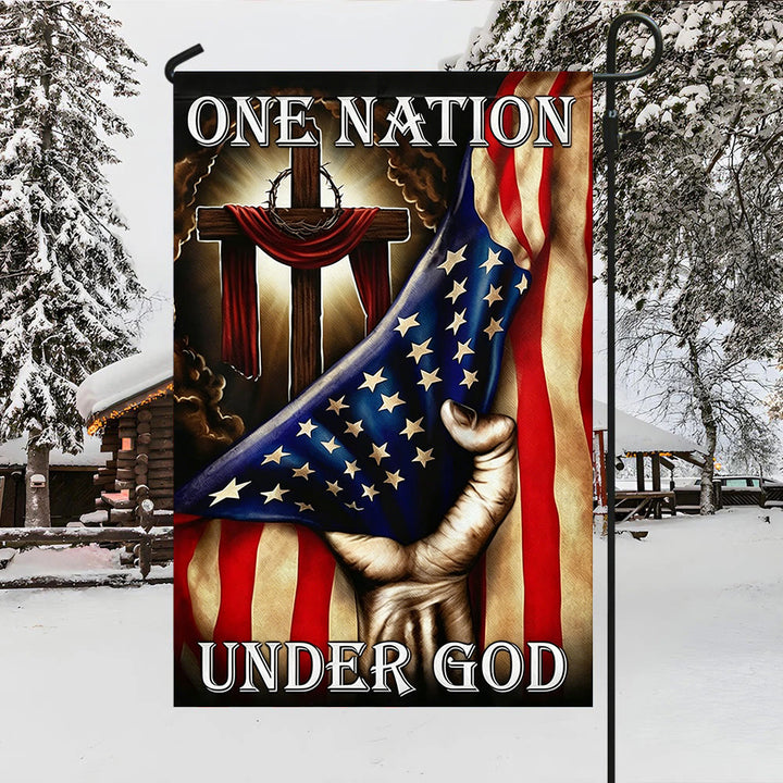 Christianartworkshop Eine Nation unter Gott Kreuz & amerikanische Flagge Gartenflagge: Ein Zeichen des Glaubens und des Patriotismus - image 3