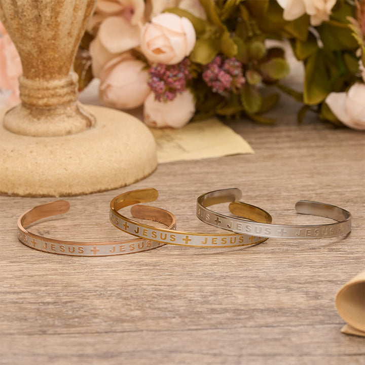 Christianartworkshop Graviertes Jesus-Armband in Gold-, Silber- und Roségold-Optik: Eine Erinnerung an die göttliche Gnade - image 2
