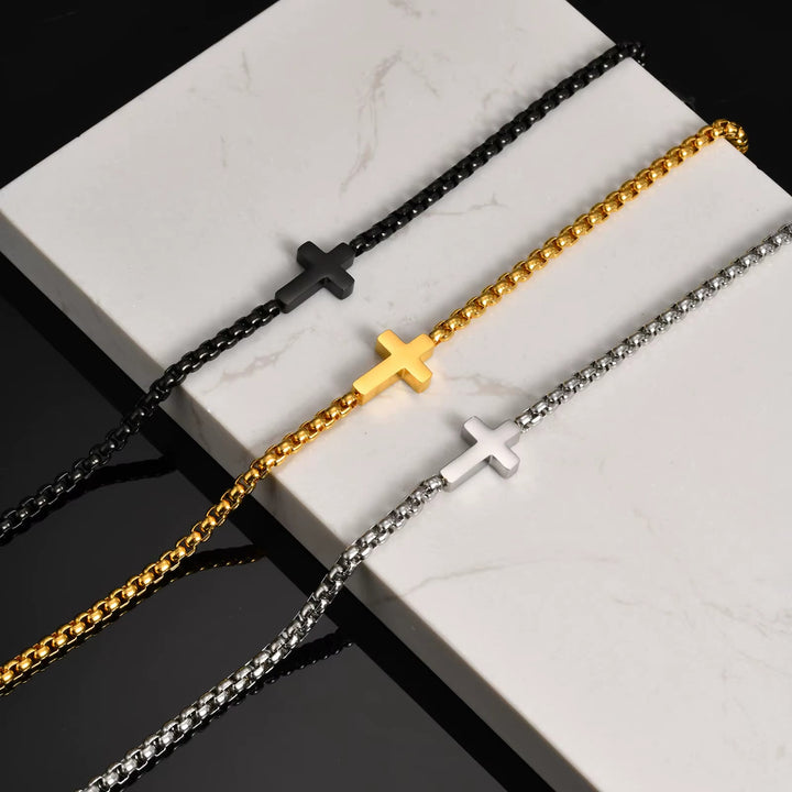 Christianartworkshop Elegante Edelstahl-Kreuzkette mit seitlichem Anhänger: Eine Erinnerung an göttliche Gnade - image 2