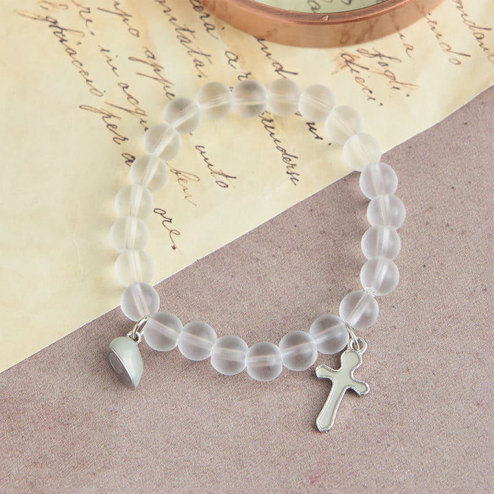 Christianartworkshop Leuchtende, farblich abgestimmte Perlenarmbänder mit magnetischem Herzverschluss: Ein Symbol für gemeinsamen Glauben und geteilte Liebe - image 9