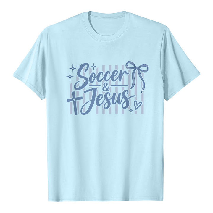 Christianartworkshop Fußball- und Jesus-Coquette-Style Premium-T-Shirt - Blau - 2XL - image 5
