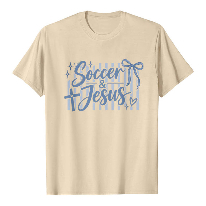 Christianartworkshop Fußball- und Jesus-Coquette-Style Premium-T-Shirt - Beige - 2XL - image 6
