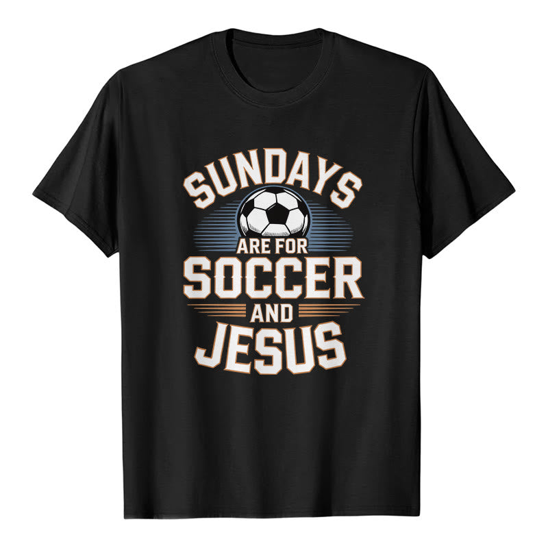 Christianartworkshop Sonntags ist Fußball und Jesus angesagt – Premium-T-Shirt - Schwarz - 2XL - image 0