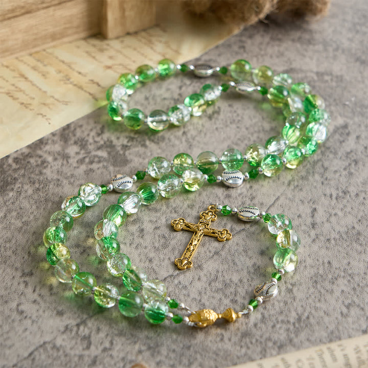 Christianartworkshop Rosenkranz aus gelbgrünem Crackle-Glas: Tennisballperlen mit Eucharistiemedaille für „Glaube in Bewegung“ - image 4