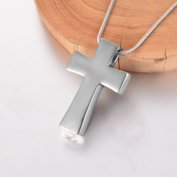 Christianartworkshop Claddagh-Knoten-Halskette mit christlichem Kreuz: Symbol göttlicher Liebe und treuer Hingabe - image 2