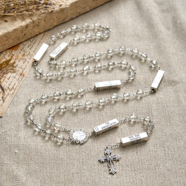 Christianartworkshop Rosenkranz mit sechs mattierten Perlen, St.-Benedikt-Medaille und Kreuz - image 5
