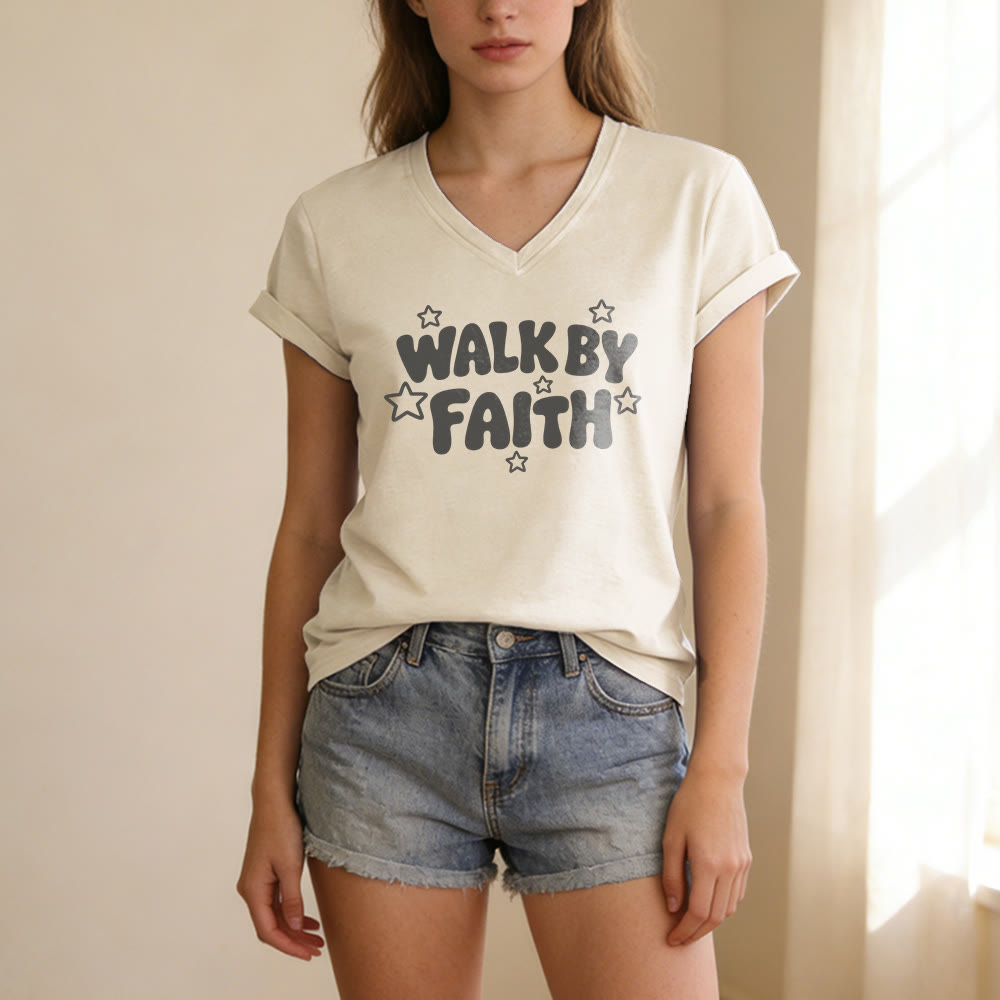 Christianartworkshop Walk By Faith Sternenprint Lässiges V-Ausschnitt-T-Shirt - image 1
