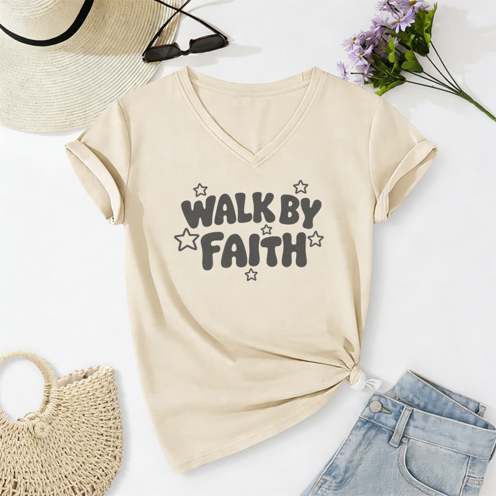 Christianartworkshop Walk By Faith Sternenprint Lässiges V-Ausschnitt-T-Shirt - Beige - 2XL - image 0