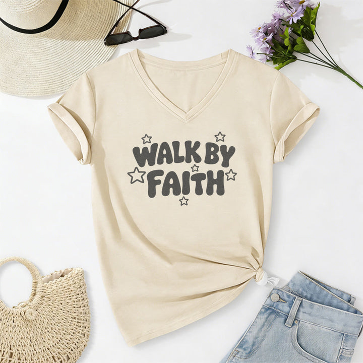 Christianartworkshop Walk By Faith Sternenprint Lässiges V-Ausschnitt-T-Shirt - Beige - 2XL - image 0