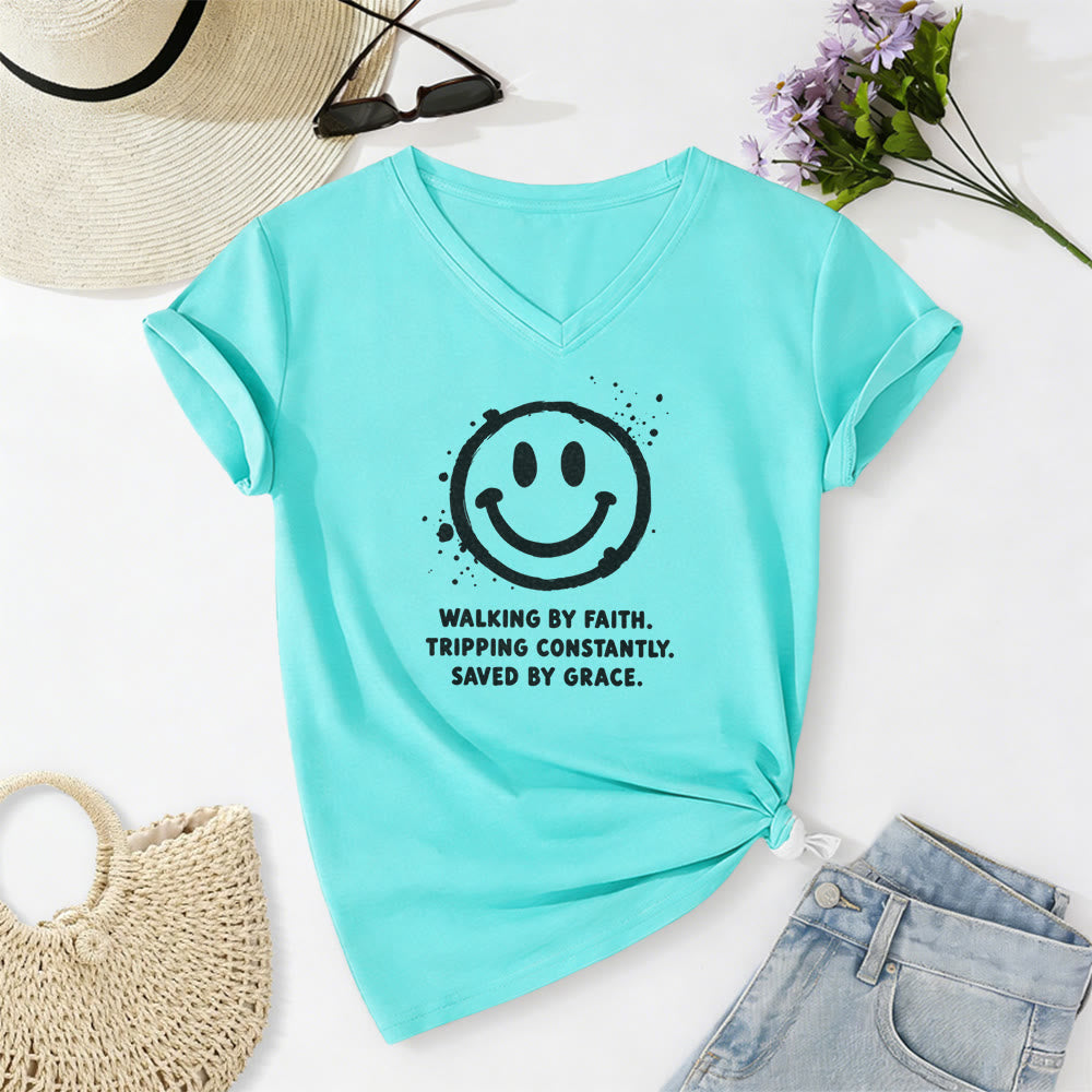 Christianartworkshop Lässiges T-Shirt mit V-Ausschnitt und Smiley-Print „Walking By Faith“ - Himmelblau - 2XL - image 10