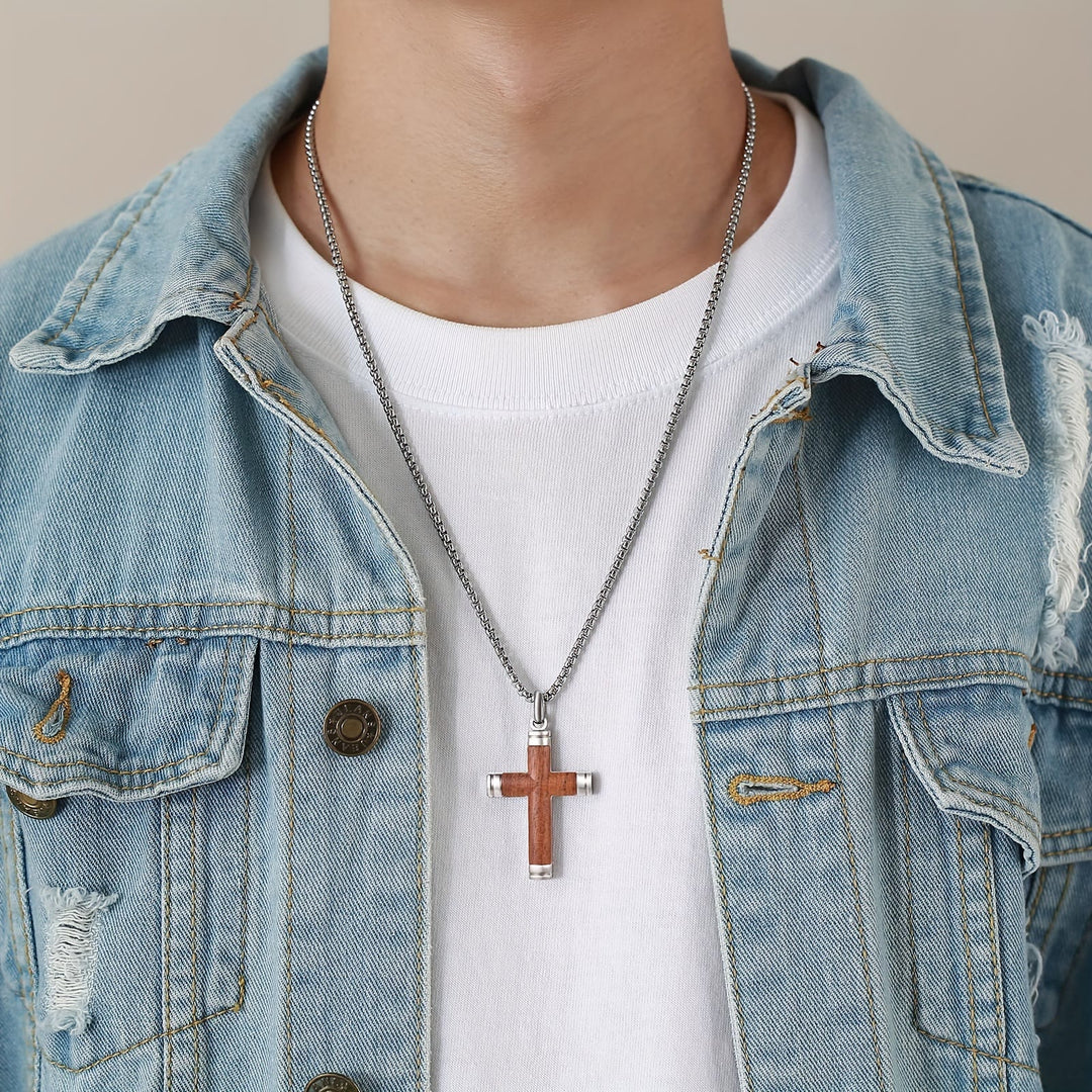 Christianartworkshop Minimalistische Holzkreuz-Halskette mit eleganten Metallenden: Ein Symbol für Stärke und Hingabe - image 8