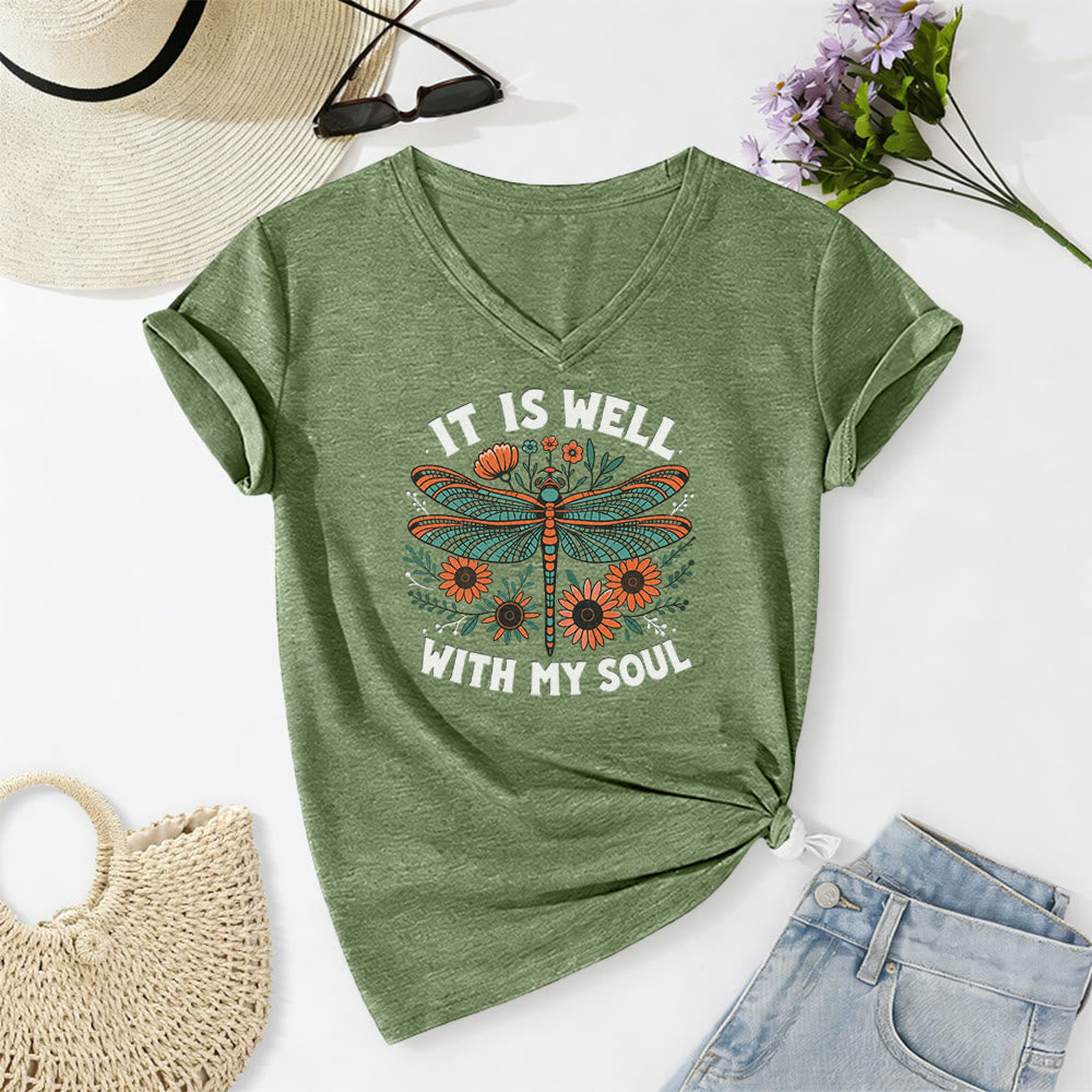 Christianartworkshop Lässiges T-Shirt mit Libellen- und Blumenmuster „It Is Well With My Soul“ und V-Ausschnitt - Olivgrün - 2XL - image 6