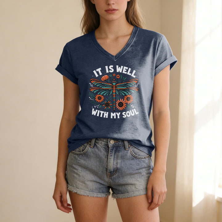 Christianartworkshop Lässiges T-Shirt mit Libellen- und Blumenmuster „It Is Well With My Soul“ und V-Ausschnitt - image 19