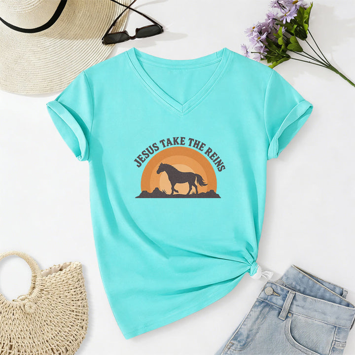 Christianartworkshop Lässiges T-Shirt mit V-Ausschnitt und Pferde-Sonnenuntergangsprint „Jesus Take The Reins“ - Himmelblau - 2XL - image 10