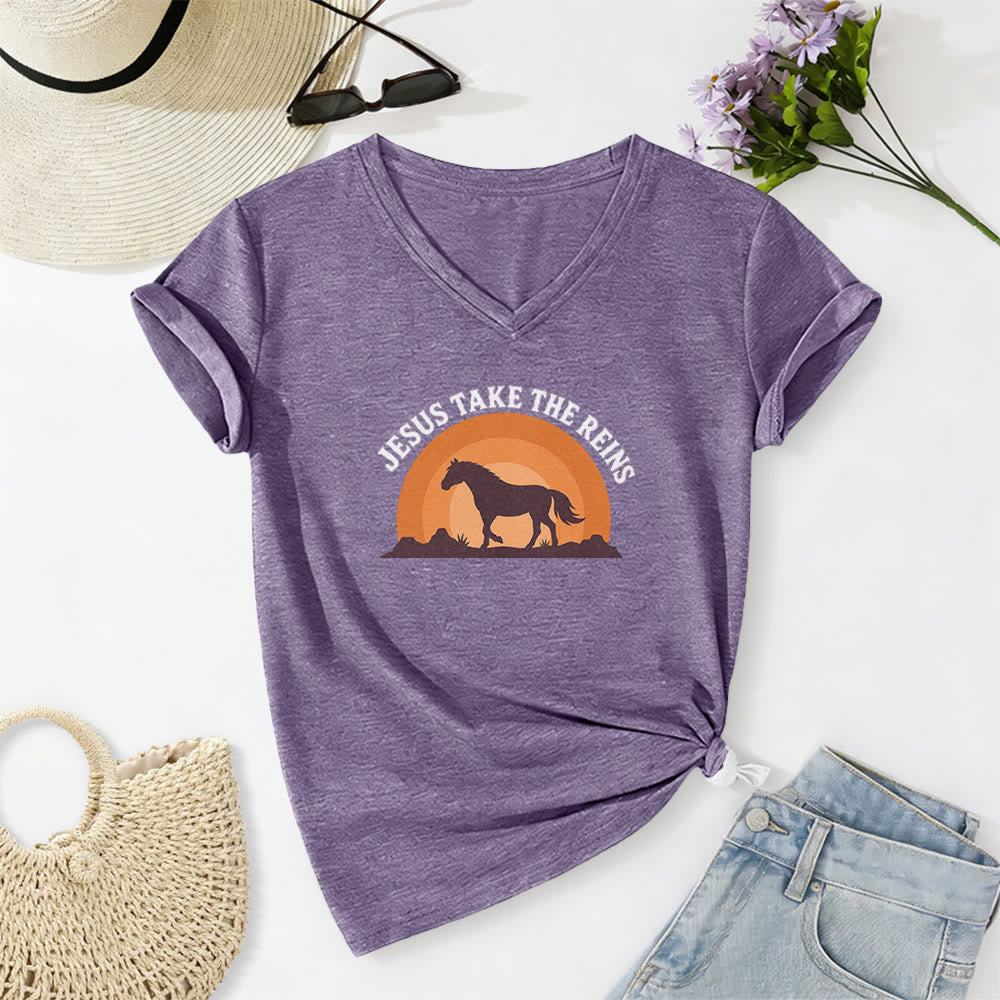 Christianartworkshop Lässiges T-Shirt mit V-Ausschnitt und Pferde-Sonnenuntergangsprint „Jesus Take The Reins“ - Lila - 2XL - image 18