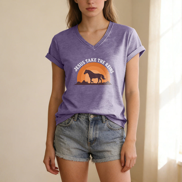 Christianartworkshop Lässiges T-Shirt mit V-Ausschnitt und Pferde-Sonnenuntergangsprint „Jesus Take The Reins“ - image 19