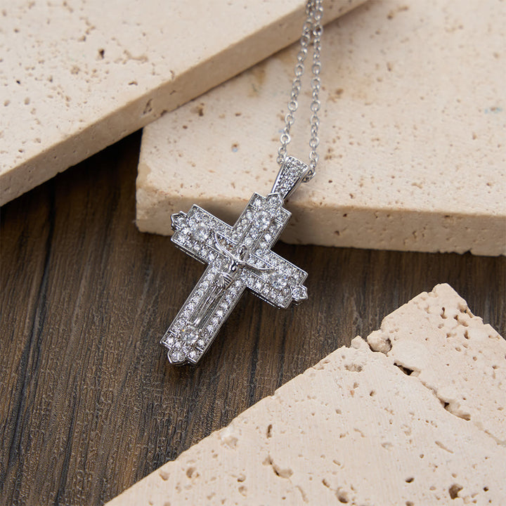 Christianartworkshop Aufwendig verzierte Kruzifix-Halskette mit detailreicher Jesusfigur: Eine Erinnerung an heilige Wahrheit und Führung - Silber - image 5