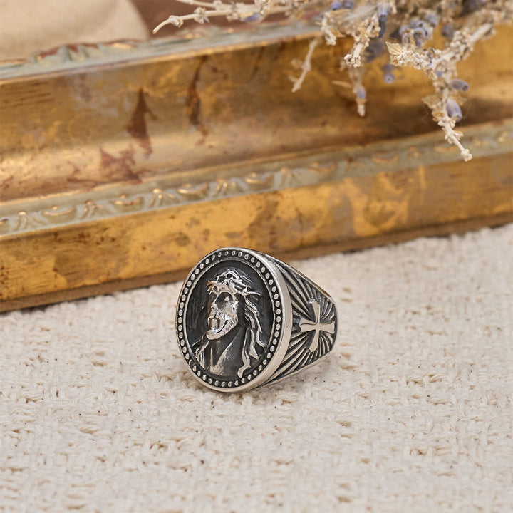 Christianartworkshop Zweifarbiger Jesus-Porträtring mit Perlenrand und Kreuzdetail: Eine Erinnerung an das göttliche Opfer - Silber - US 13 - image 6