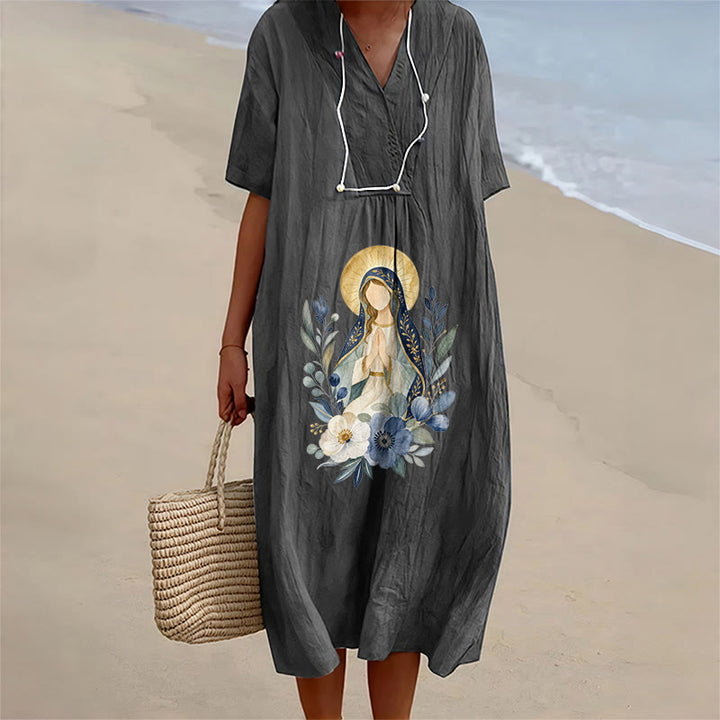 Christianartworkshop Gentle Our Lady Aquarell-Blumenakzent-V-Ausschnitt-Midikleid mit kurzen Ärmeln - Schwarz - 4XL - image 8