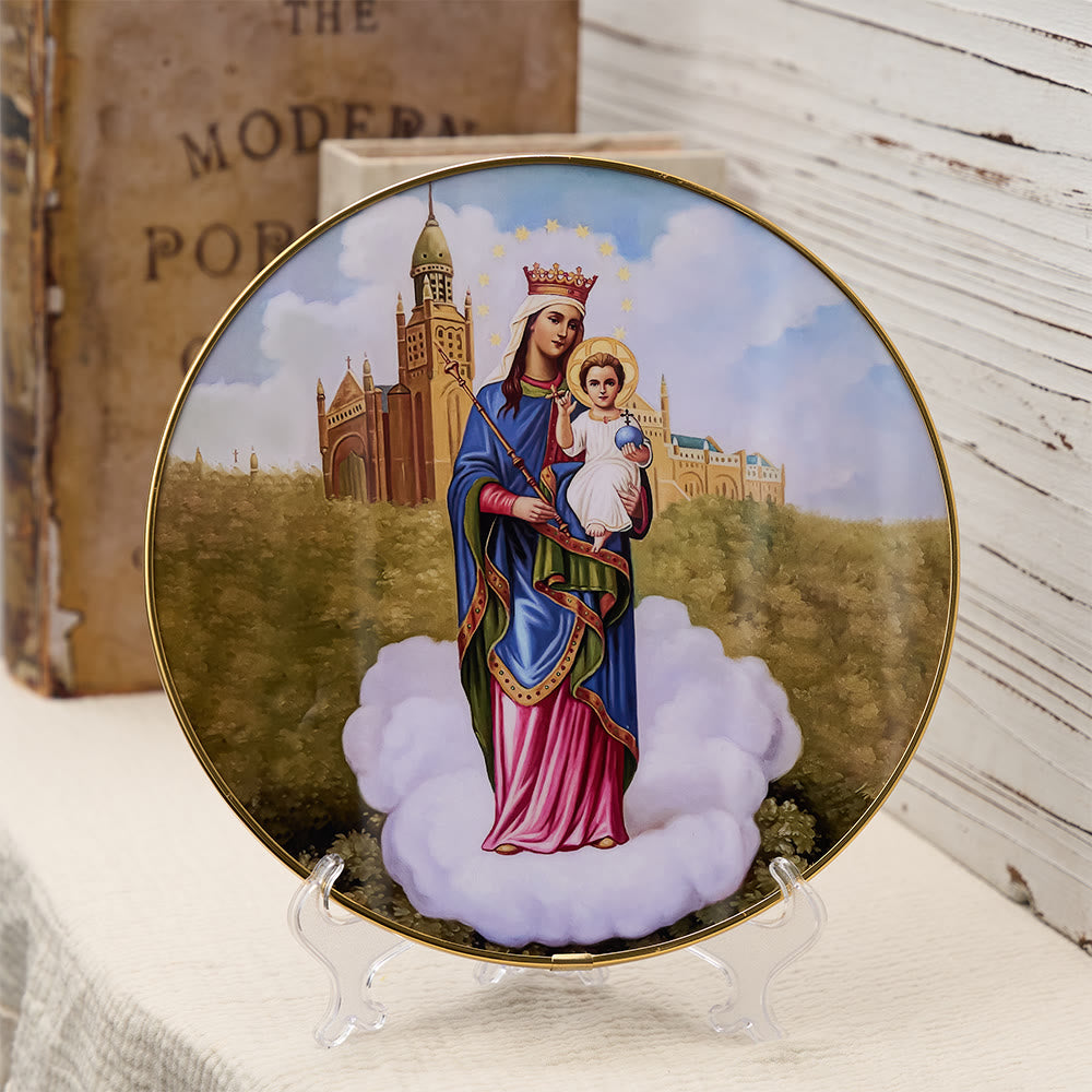 Christianartworkshop Tischornament Madonna mit Kind vor Kathedralenhintergrund und Goldrand: Ein Symbol marianischer Gnade - Madonna mit Kind - image 0