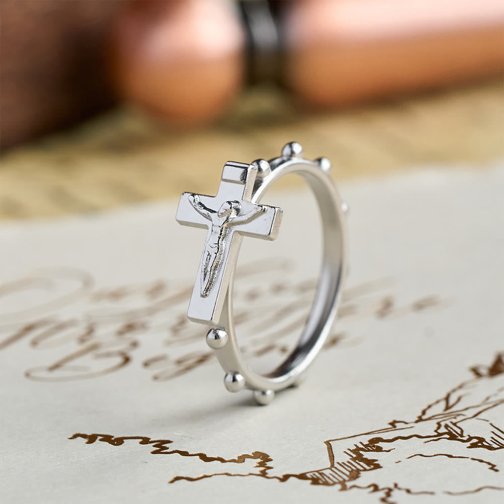 Christianartworkshop Klassischer Rosenkranzring mit Kruzifix und durchgehendem Perlengebetband: Ein zeitloses Symbol der Andacht - image 2