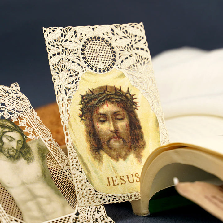 Christianartworkshop Aufwendig gearbeitetes Lesezeichen mit Heiligenbildmotiv und kunstvollem Blumenrand: Eine Erinnerung an göttliche Schönheit - image 17