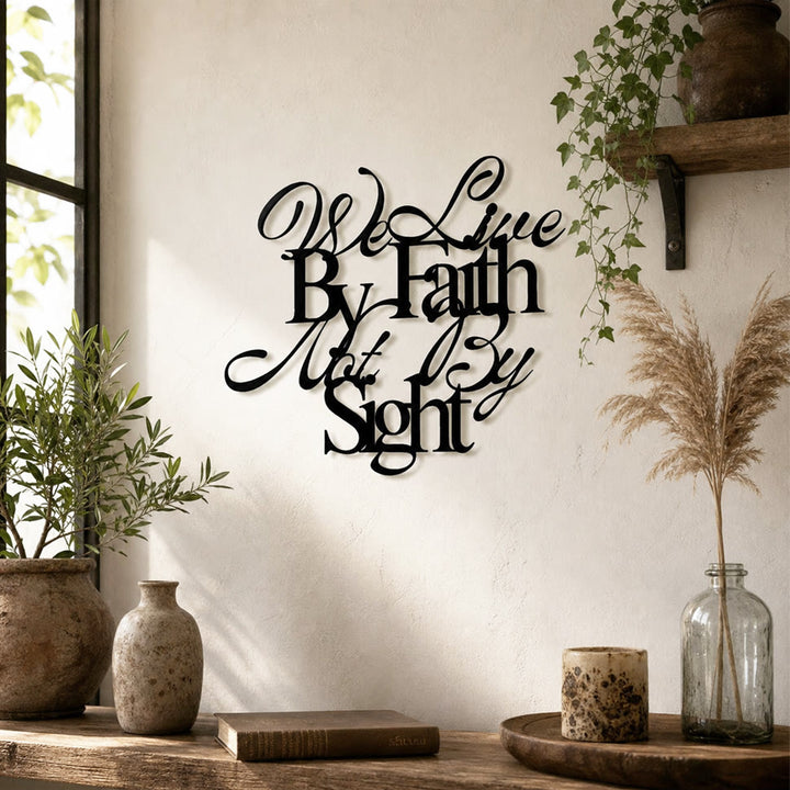 Christianartworkshop Wir leben im Glauben, nicht im Sehen – Wanddeko aus Metall in geschwungener Schrift: Eine kühne Erinnerung daran, dem Unsichtbaren zu vertrauen - image 2
