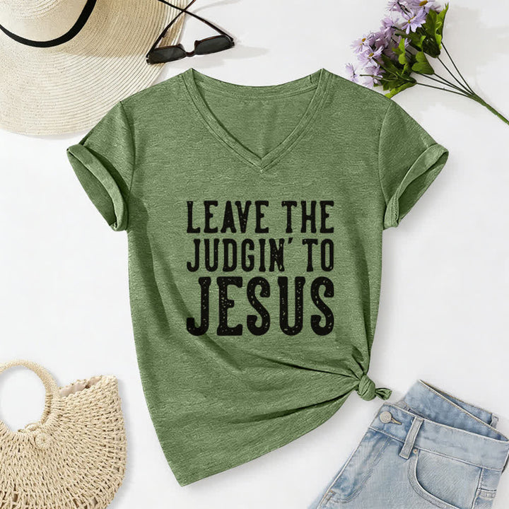 Christianartworkshop Überlass das Urteilen Jesus Print V-Ausschnitt T-Shirt - Olivgrün - 2XL - image 12
