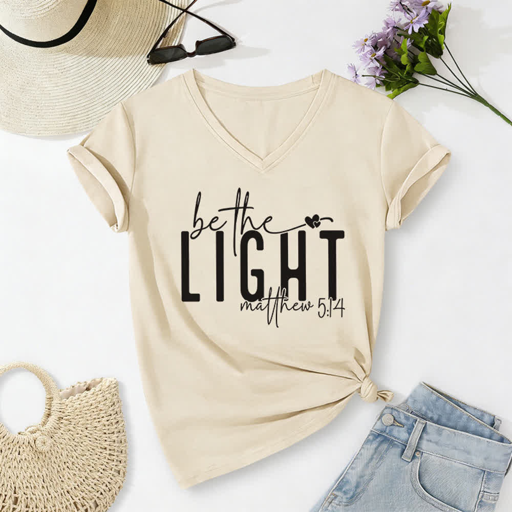 Christianartworkshop Damen-T-Shirt mit V-Ausschnitt und dem Aufdruck „Sei das Licht“ - Beige - 2XL - image 8
