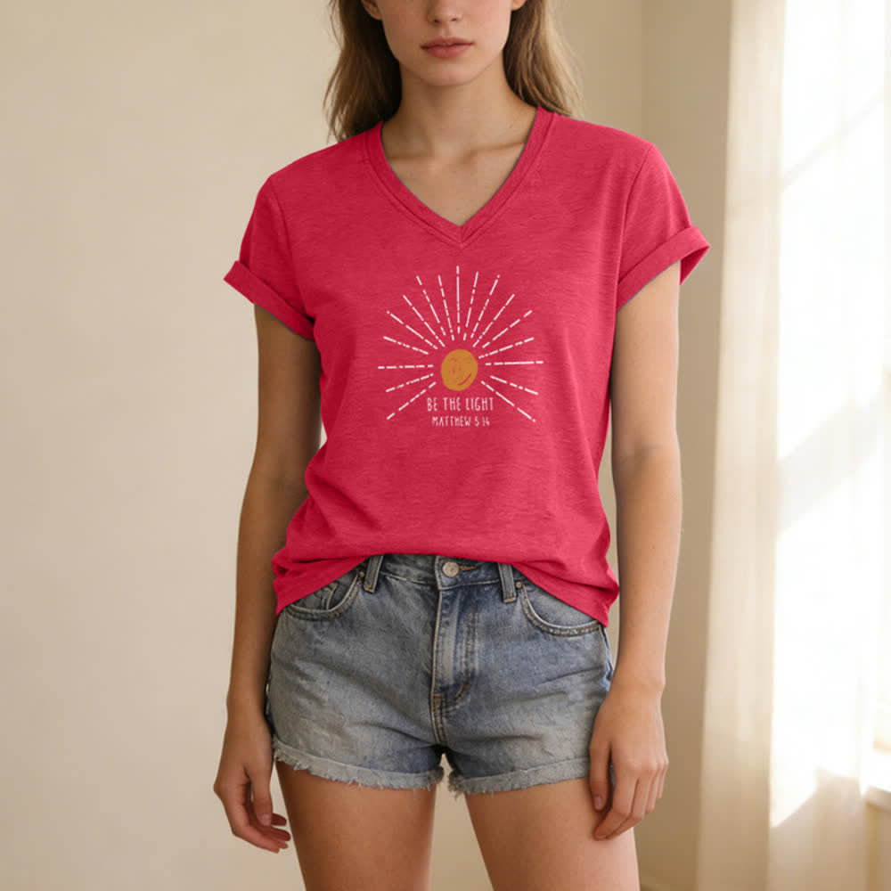 Christianartworkshop Damen-T-Shirt mit V-Ausschnitt und Aufdruck „Sei das Licht“ (Matthäus 5,14) - image 21
