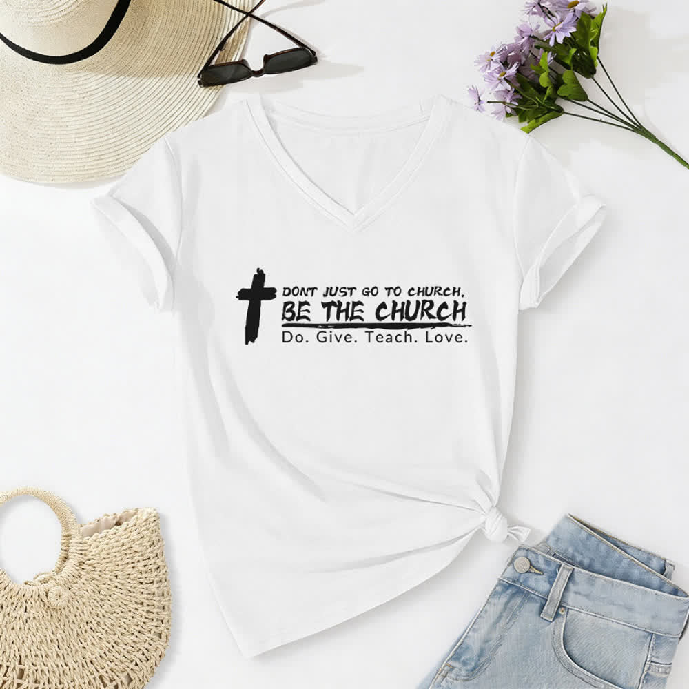 Christianartworkshop Damen-T-Shirt „Geh nicht nur in die Kirche, sei die Kirche“ mit V-Ausschnitt - Weiß - 2XL - image 4