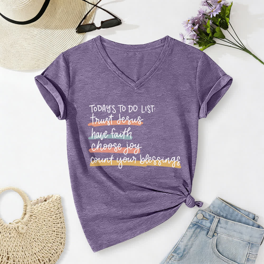 Christianartworkshop Heutige To-Do-Liste: Vertraue Jesus, habe Glauben, wähle Freude – Lässiges V-Ausschnitt-T-Shirt - Lila - 2XL - image 24