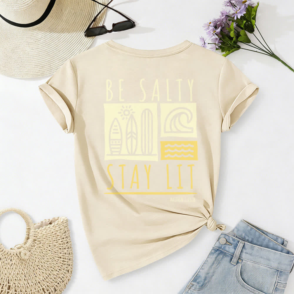 Christianartworkshop Damen Be Salty Stay Lit Bedrucktes Freizeit-T-Shirt mit V-Ausschnitt - image 21