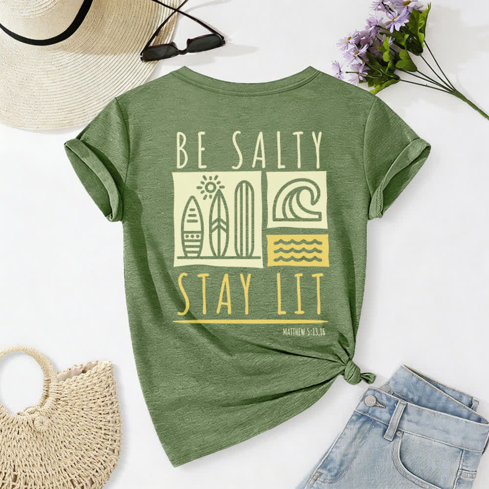 Christianartworkshop Damen Be Salty Stay Lit Bedrucktes Freizeit-T-Shirt mit V-Ausschnitt - image 31