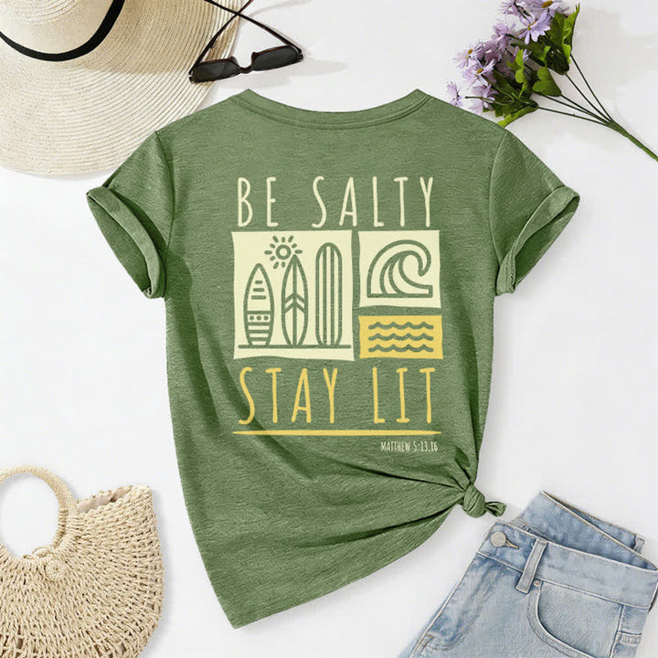 Christianartworkshop Damen Be Salty Stay Lit Bedrucktes Freizeit-T-Shirt mit V-Ausschnitt - image 31
