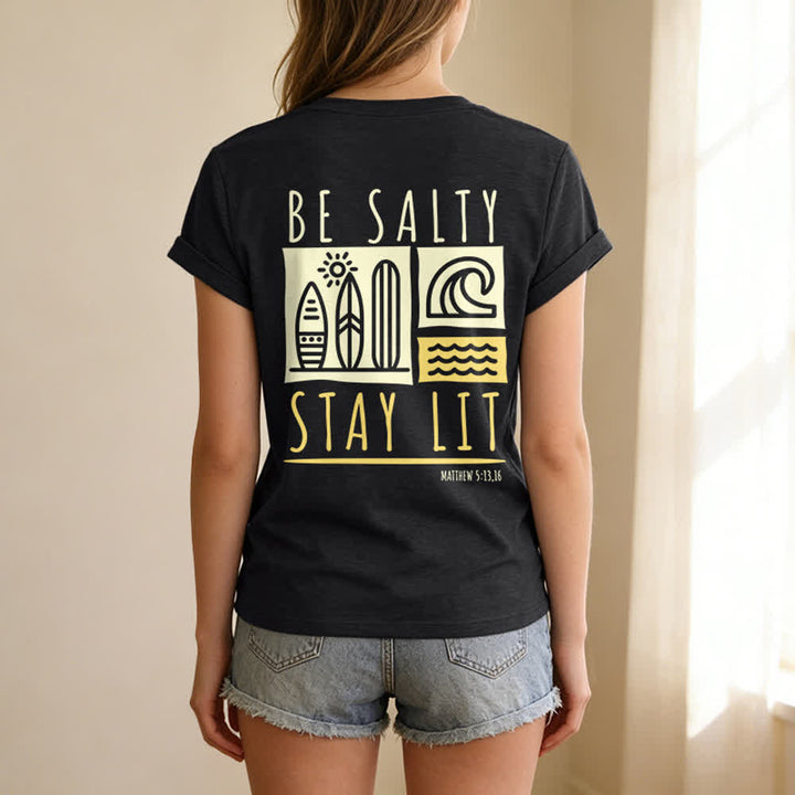 Christianartworkshop Damen Be Salty Stay Lit Bedrucktes Freizeit-T-Shirt mit V-Ausschnitt - image 8