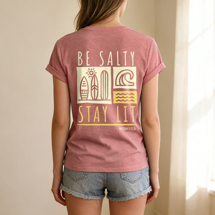 Christianartworkshop Damen Be Salty Stay Lit Bedrucktes Freizeit-T-Shirt mit V-Ausschnitt - image 3