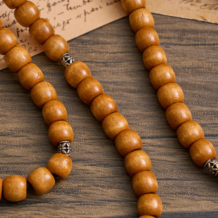 Christianartworkshop Traditioneller, rustikaler Rosenkranz aus Holz mit fünfzehn Gesätzen, St.-Benedikt-Medaille und Kruzifix - image 11