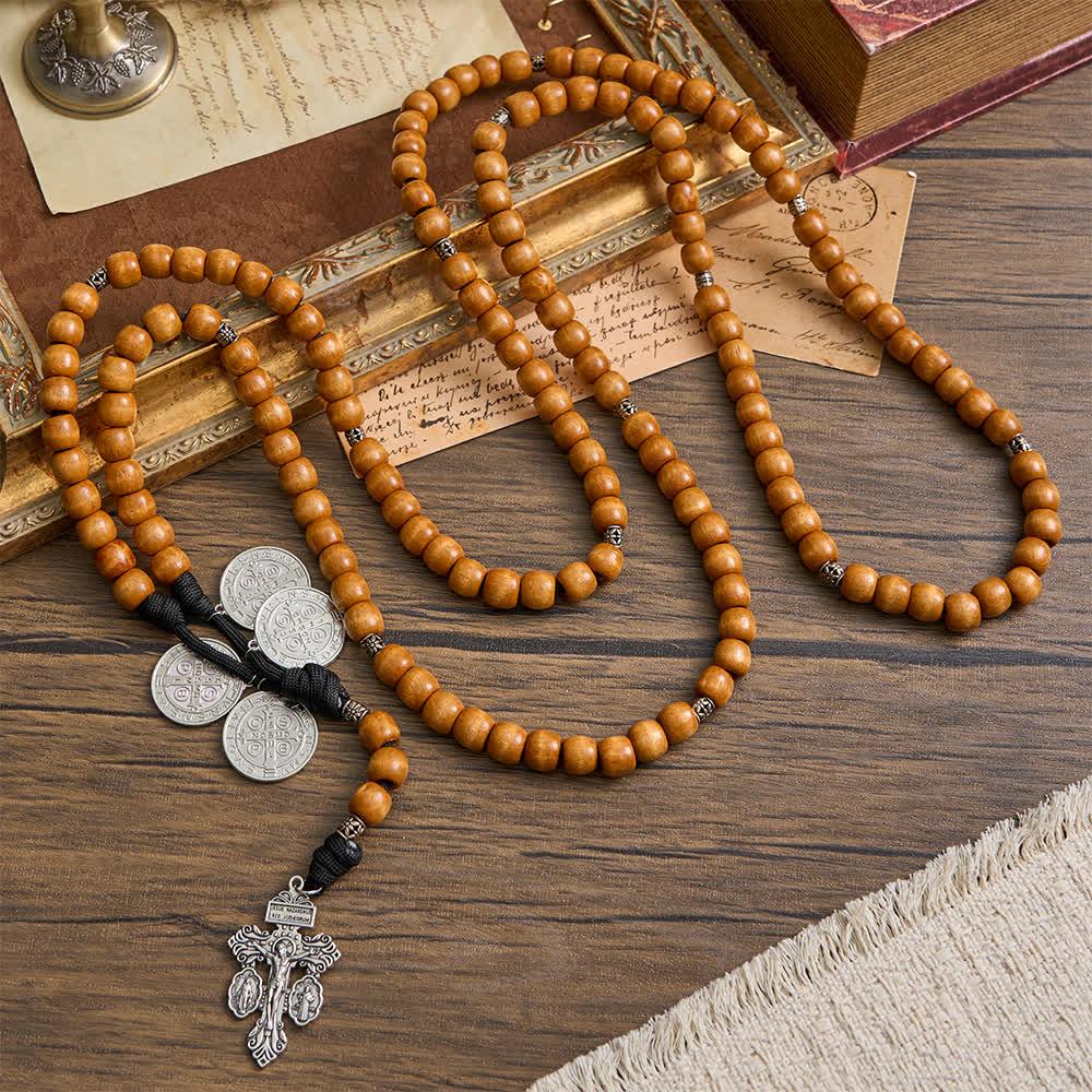Christianartworkshop Traditioneller rustikaler Rosenkranz aus Holz, 15.05.2020, mit St.-Benedikt-Medaille und Kruzifix - image 6