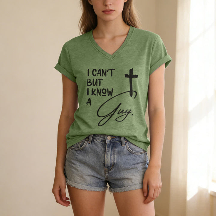 Christianartworkshop „ Ich kann nicht, aber ich kenne einen Kerl“-T-Shirt mit V-Ausschnitt - image 11