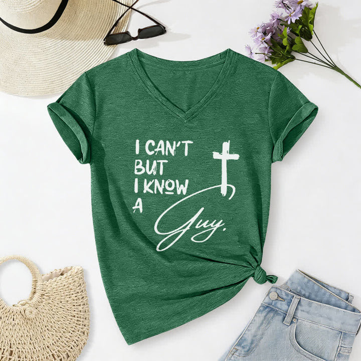 Christianartworkshop „ Ich kann nicht, aber ich kenne einen Kerl“-T-Shirt mit V-Ausschnitt - Dunkelgrün - 2XL - image 12