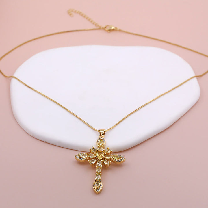 Christianartworkshop Mehrfarbige Zirkon-Kreuzanhänger-Halskette mit Steinen im Marquise-Schliff: Ein Symbol lebendigen Glaubens - Gelb - image 5