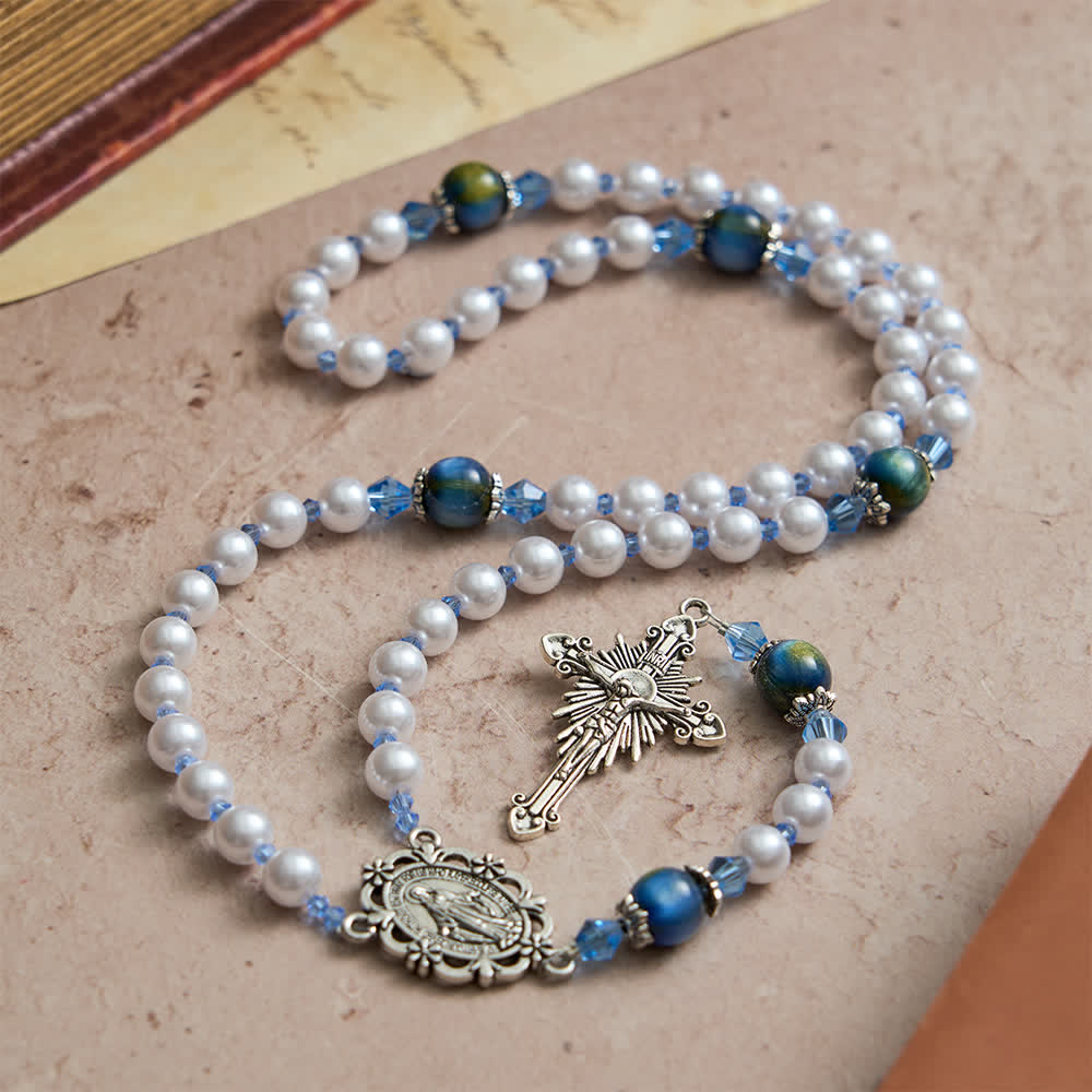 Christianartworkshop Rosenkranz mit blau-grünem Farbverlauf und weißen Perlen und Marienmotiv - Unsere Liebe Frau und das Kruzifix - image 0